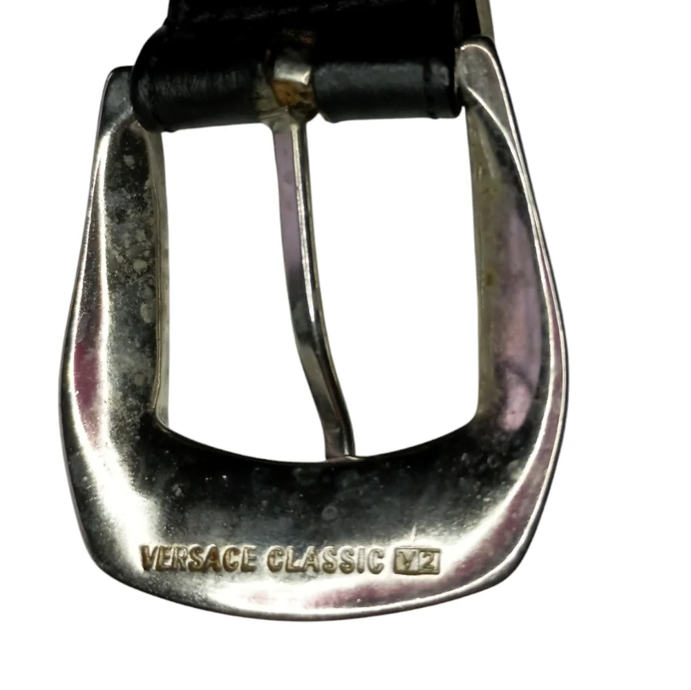 Versace Classic V2 Vera Pelle black belt Silver hardware Size 48 Made in Italy